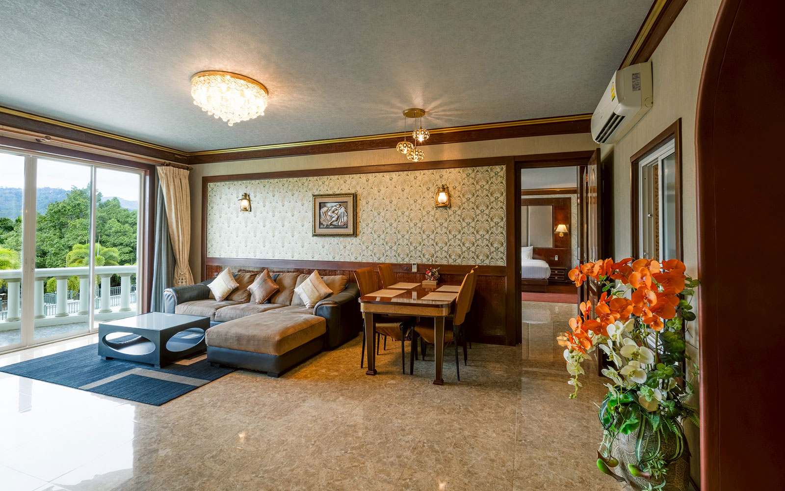 Erawan Suite B