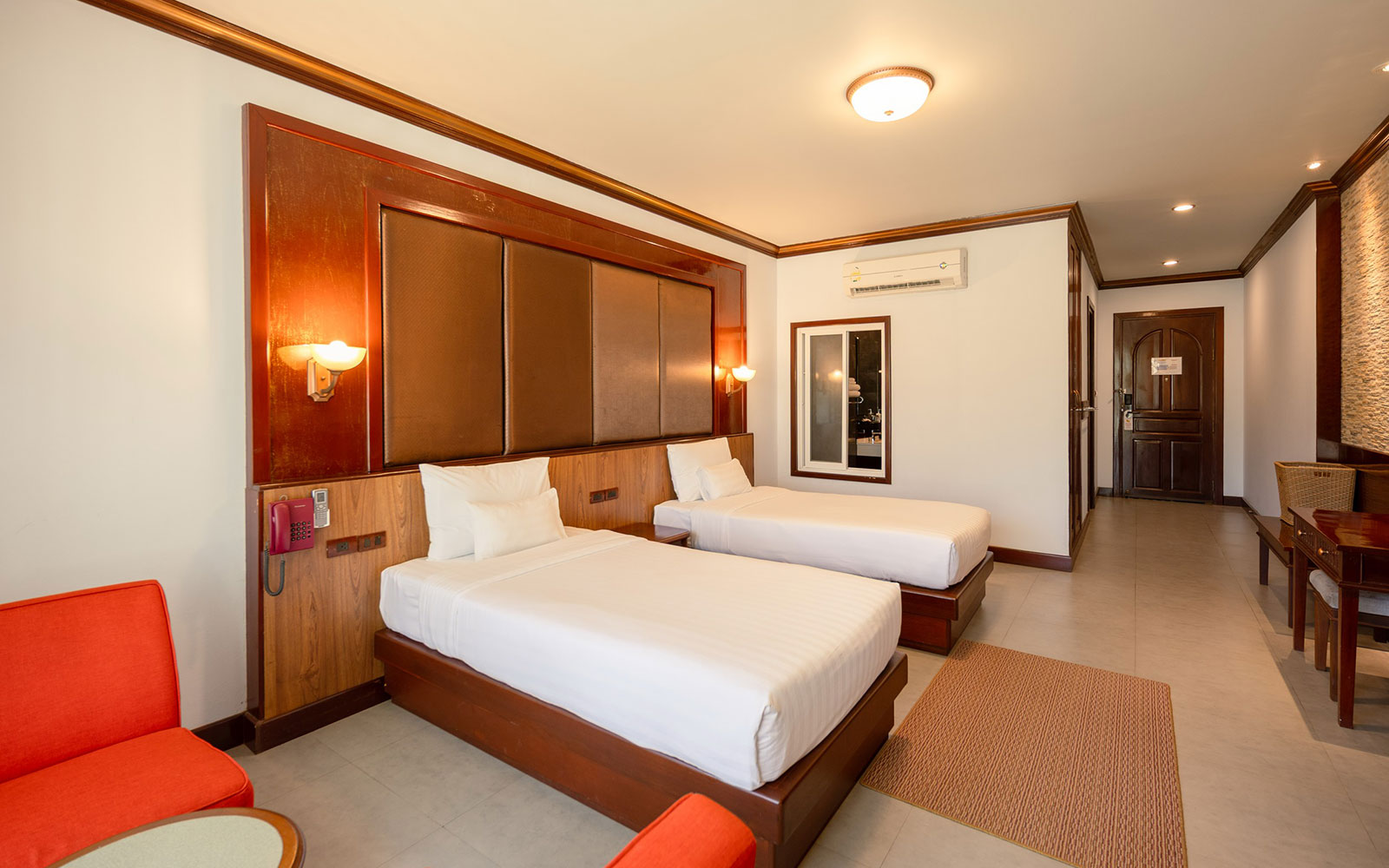 Junior Suite Twin with Balcony