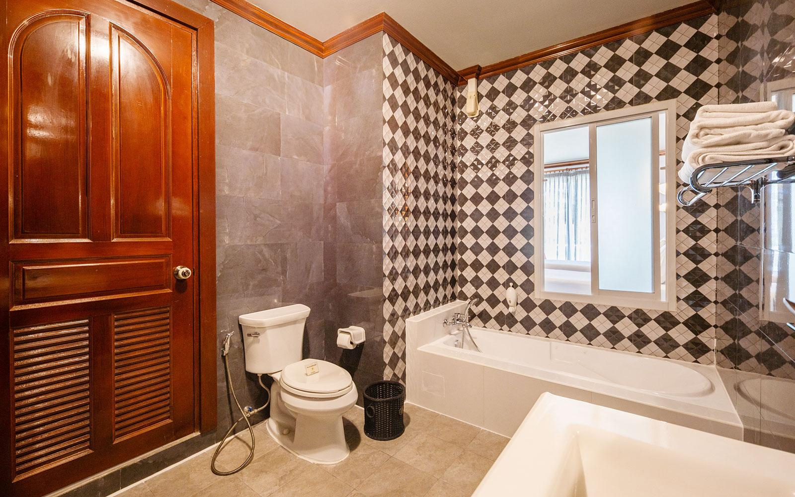 Junior Suite Twin with Balcony
